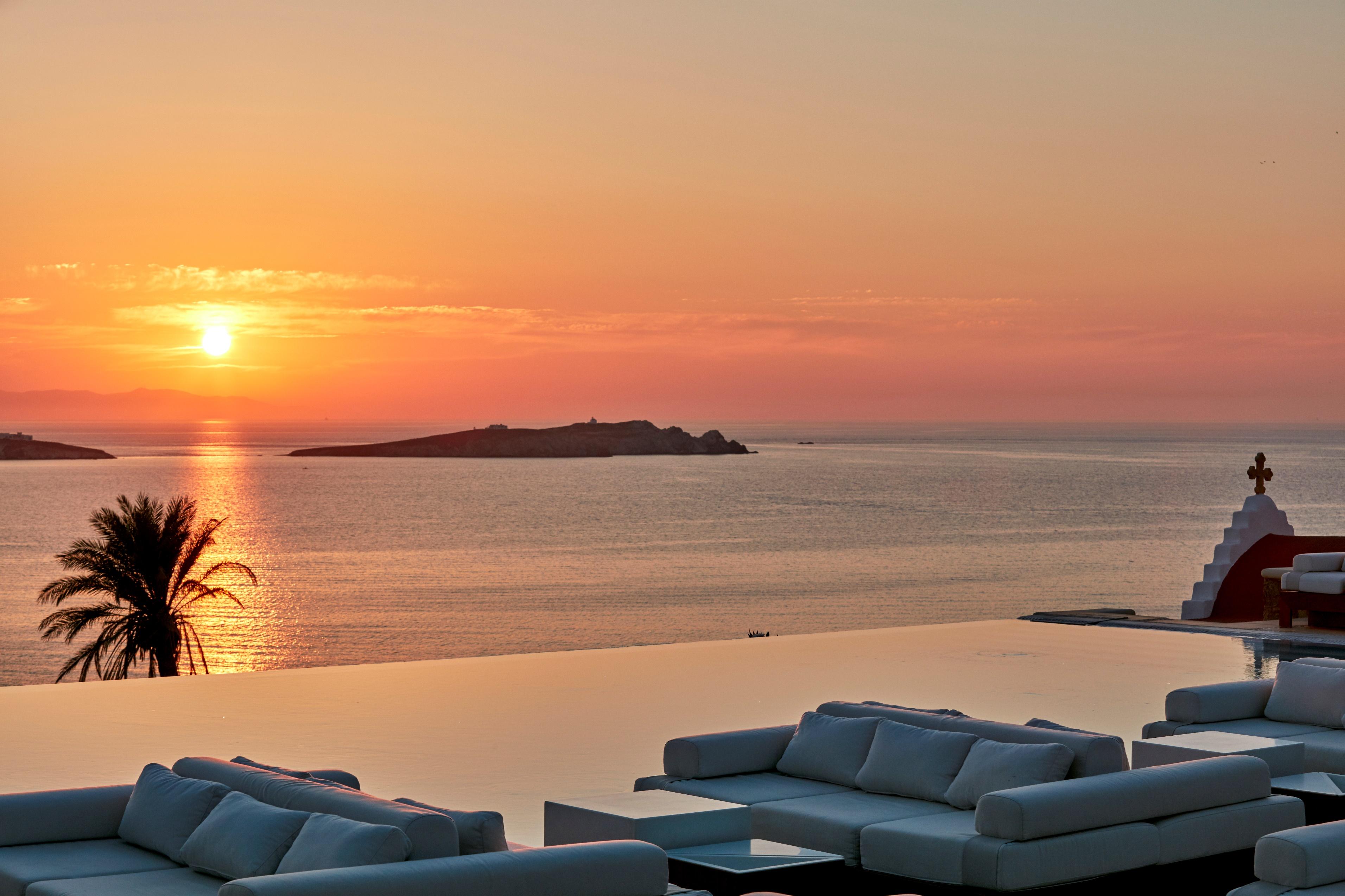 ビル＆クー スイーツ アンド ラウンジ -ザ リーディング ホテルズ オブ ザ ワールド Mykonos Town エクステリア 写真