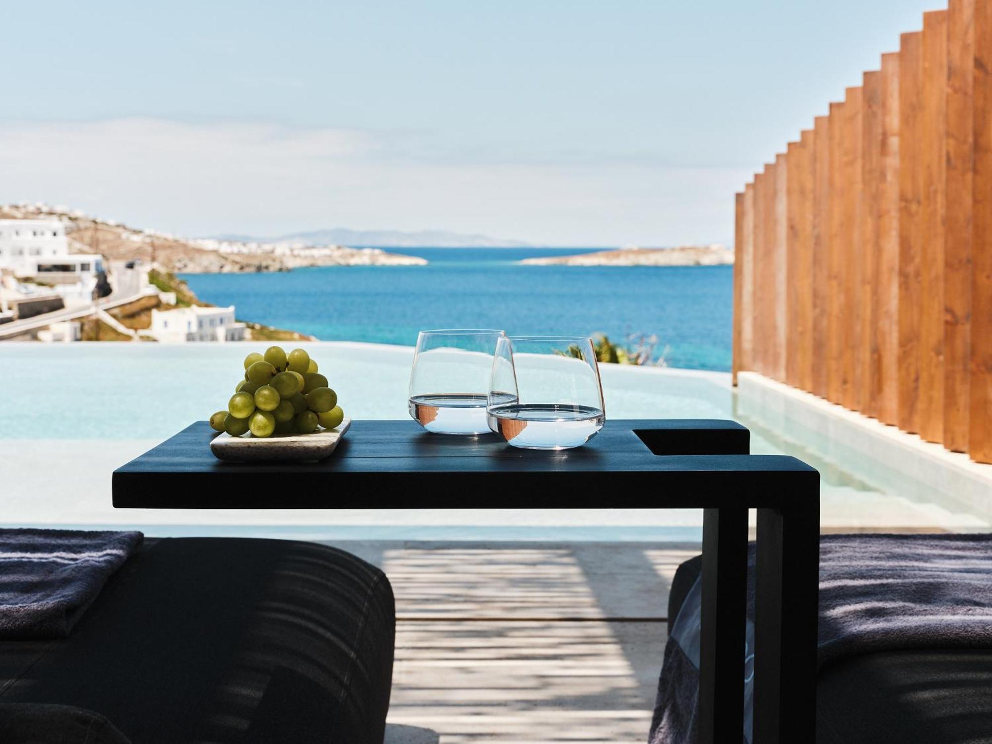 ビル＆クー スイーツ アンド ラウンジ -ザ リーディング ホテルズ オブ ザ ワールド Mykonos Town エクステリア 写真